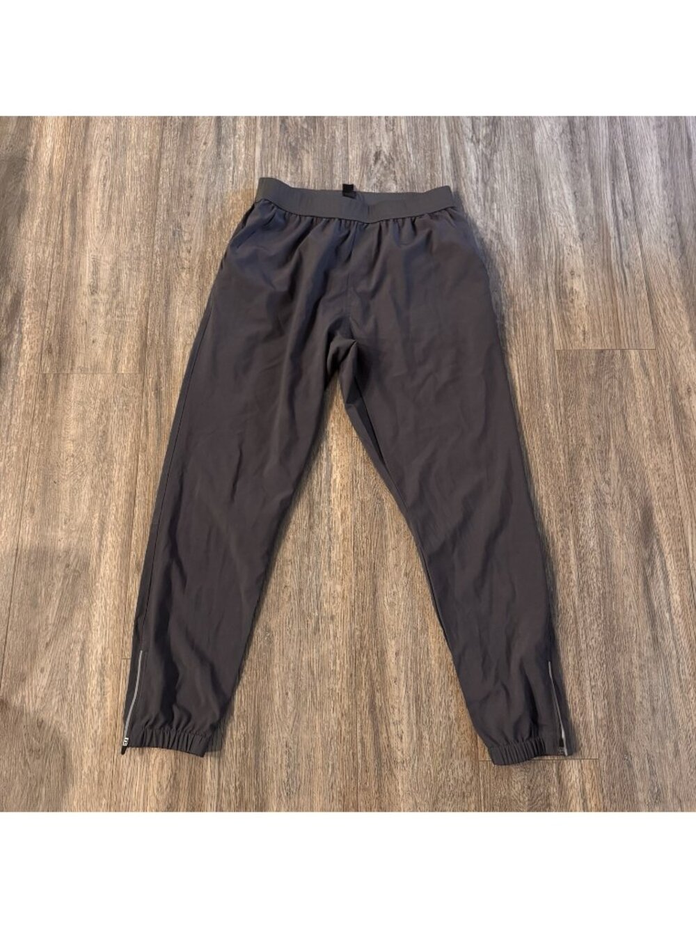 Gymreapers Joggers Mens Large Gray Skull Performance Stretch Wicking Reflective